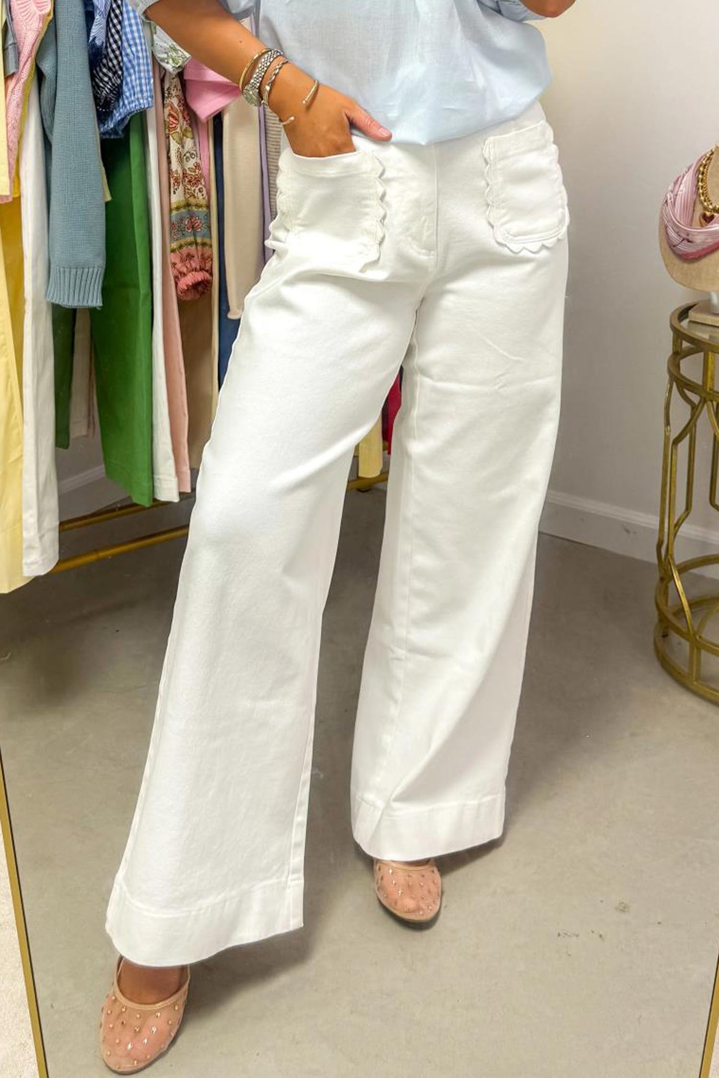 Yellow Solid Color Scalloped Patch Pocket Shift Jeans